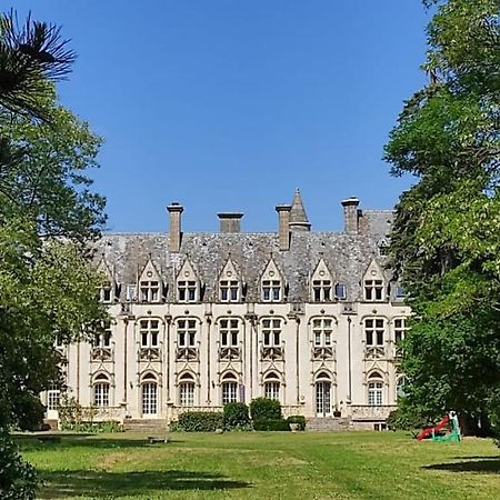 Charmant Studio Au Calme Tout Confort Dans Chateau Neo Gothique Proche Zenith Comet Orleans Parking Voiture Gratuit Wifi Haut Debit Rue Des Montees Buitenkant foto